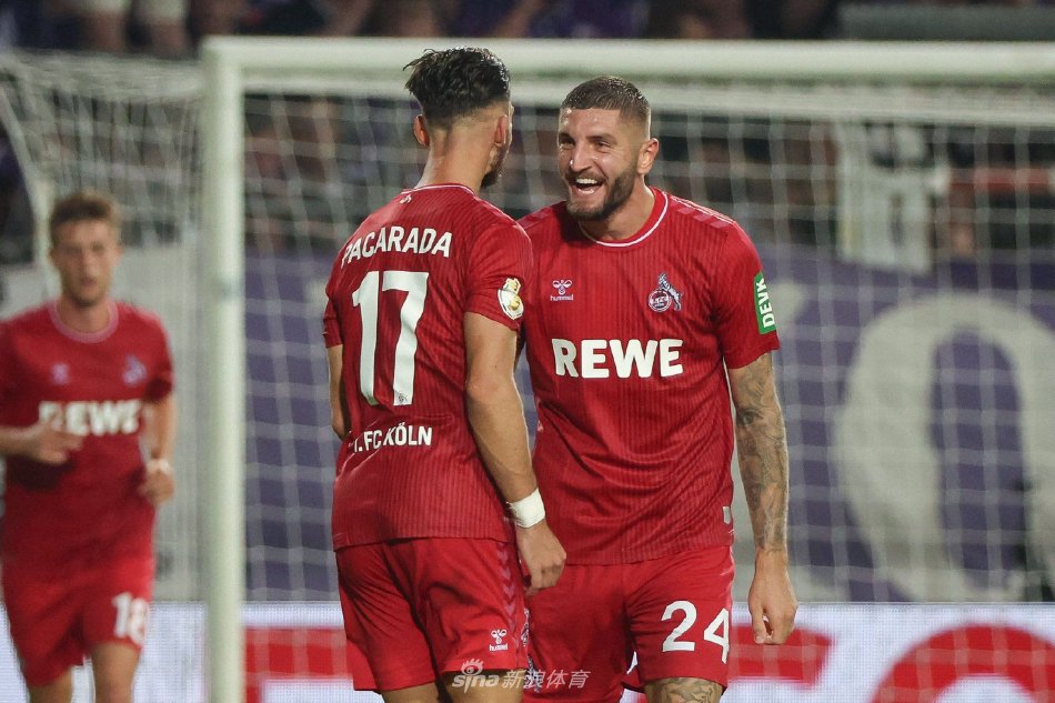 以梅赛德斯 以梅赛德斯